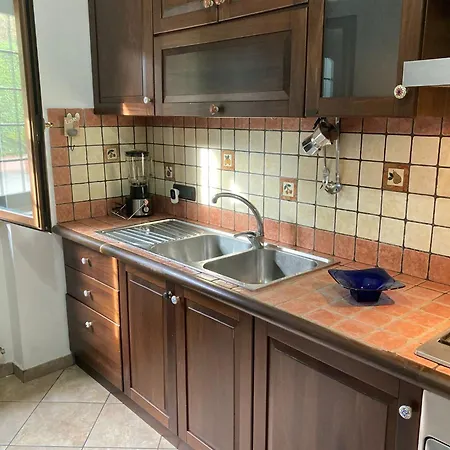 Open Sweet House 韦莱特里